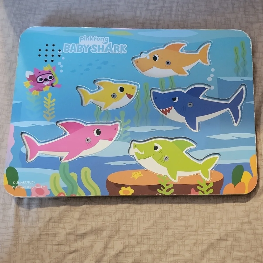 🌟Pinkfong Baby Shark Sound Wooden Puzzle, 5 Pieces